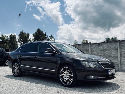 Škoda Superb 2.0 TDI CR 170k Business DSG - fotografia 16