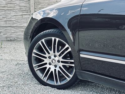 Škoda Superb 2.0 TDI CR 170k Business DSG - fotografia 24