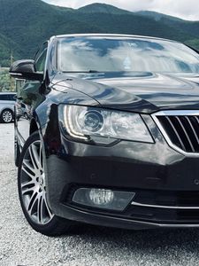 Škoda Superb 2.0 TDI CR 170k Business DSG - fotografia 26