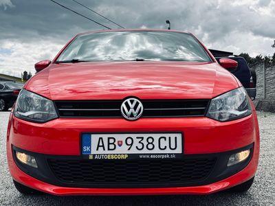 Volkswagen Polo 1.4 16V Comfortline - fotografia 11