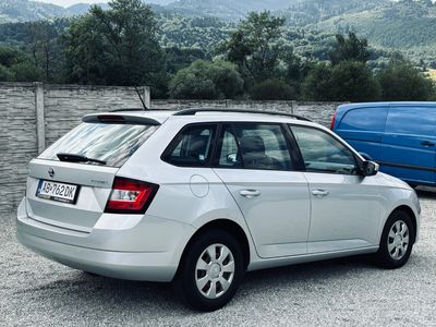 Škoda Fabia Combi ScoutLine 1.2 TSI Ambition - fotografia 17