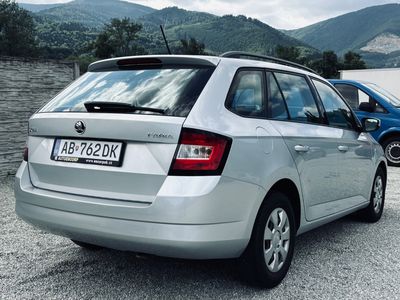 Škoda Fabia Combi ScoutLine 1.2 TSI Ambition - fotografia 18