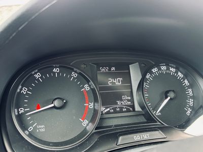 Škoda Fabia Combi ScoutLine 1.2 TSI Ambition - fotografia 42