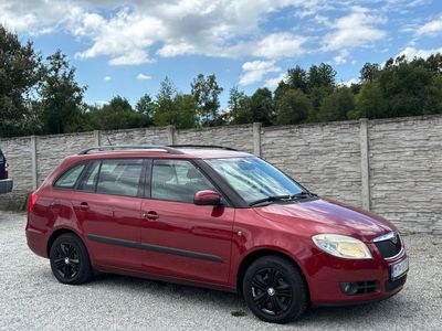 Škoda Fabia Combi 1.6 16V Ambiente - fotografia 13