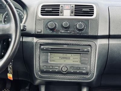 Škoda Fabia Combi 1.6 16V Ambiente - fotografia 21