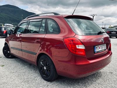 Škoda Fabia Combi 1.6 16V Ambiente - 3