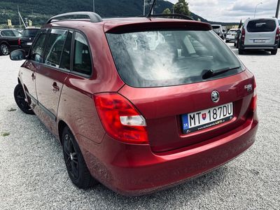 Škoda Fabia Combi 1.6 16V Ambiente - 4