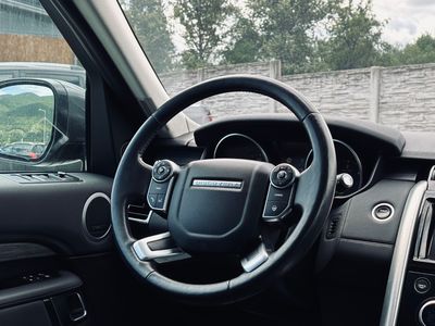 Land Rover Discovery 2.0L TD4 HSE AWD A/T - fotografia 35