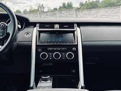 Land Rover Discovery 2.0L TD4 HSE AWD A/T - fotografia 38