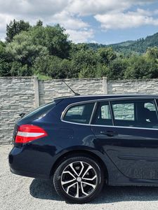 Renault Laguna 2.0 dCi Expression - fotografia 17