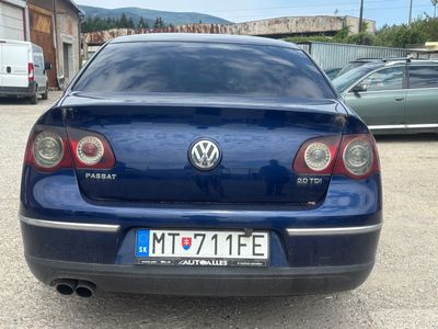 Volkswagen Passat 2.0 TDI Highline DPF - 4