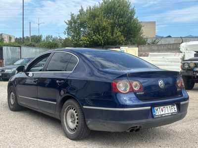 Volkswagen Passat 2.0 TDI Highline DPF - 5