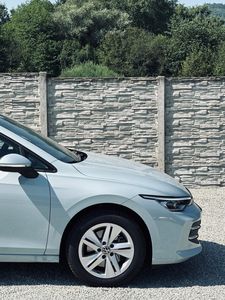 Volkswagen Golf Variant VW  8 2.0 TDI Highline - fotografia 12