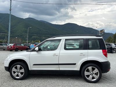 Škoda Yeti 1.8 TSI 4x4 Active - fotografia 8