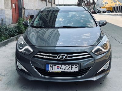 Hyundai i40 CW 1.7 CRDi 136k Premium - fotografia 12