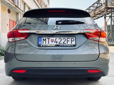 Hyundai i40 CW 1.7 CRDi 136k Premium - fotografia 7