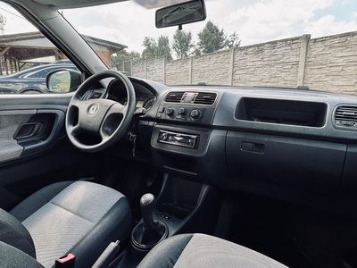 Škoda Fabia Combi 2 1.4 16v benzin+LPG - fotografia 23