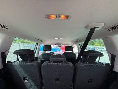 Seat Alhambra 2.0 TDI CR DPF Reference +plus DSG - fotografia 22
