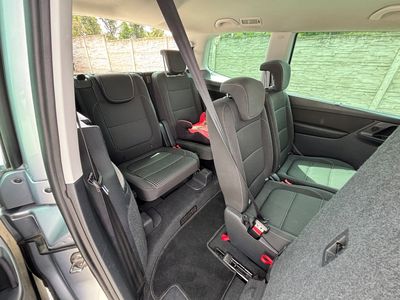 Seat Alhambra 2.0 TDI CR DPF Reference +plus DSG - fotografia 23