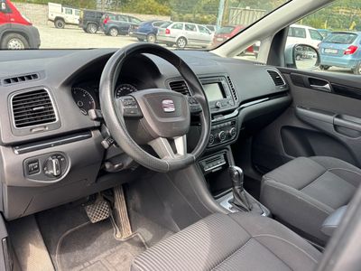 Seat Alhambra 2.0 TDI CR DPF Reference +plus DSG - fotografia 32