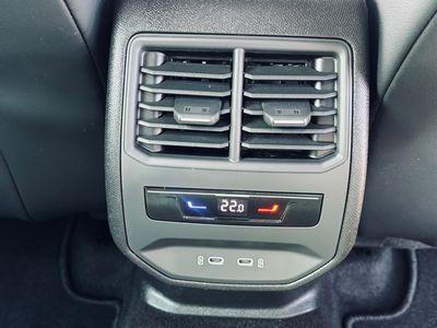 Cupra Formentor 2.0 TDI 150k 4Drive DSG - fotografia 39