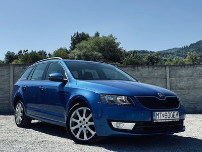 Škoda Octavia Combi 2.0 TDI Elegance/Style DSG