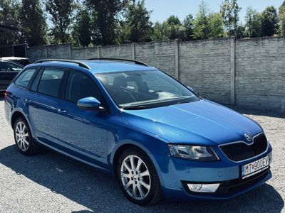 Škoda Octavia Combi 2.0 TDI Elegance/Style DSG - fotografia 11