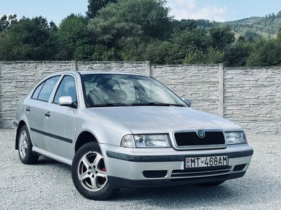 Škoda Octavia 1.6 GLX