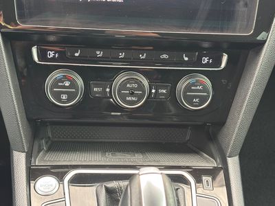 Volkswagen Arteon 2.0 TSI BMT R-Line DSG - fotografia 16