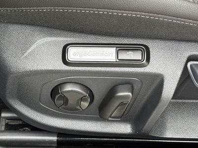 Volkswagen Arteon 2.0 TSI BMT R-Line DSG - fotografia 34