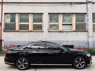 Audi A8 - fotografia 25