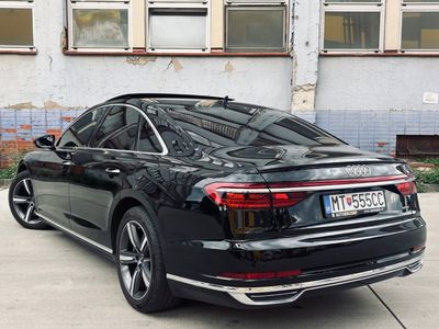 Audi A8 - fotografia 28