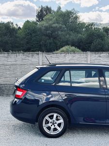Škoda Fabia Combi 1.4 TDI Ambition - fotografia 15