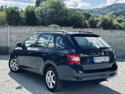 Škoda Fabia Combi 1.4 TDI Ambition - fotografia 19