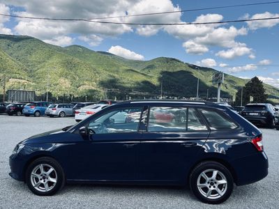 Škoda Fabia Combi 1.4 TDI Ambition - fotografia 7