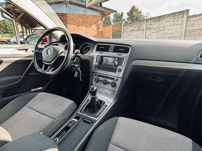 Volkswagen Golf Variant 1.2 TSI BMT Trendline - fotografia 18