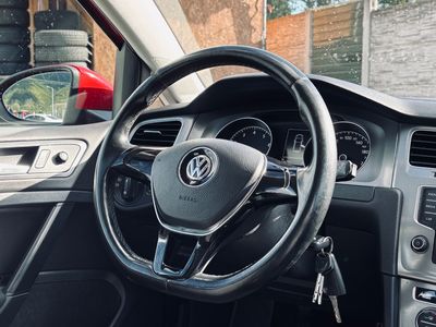 Volkswagen Golf Variant 1.2 TSI BMT Trendline - fotografia 19