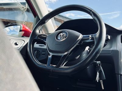 Volkswagen Golf Variant 1.2 TSI BMT Trendline - fotografia 23