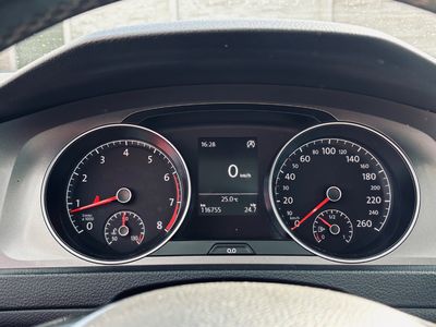 Volkswagen Golf Variant 1.2 TSI BMT Trendline - fotografia 30