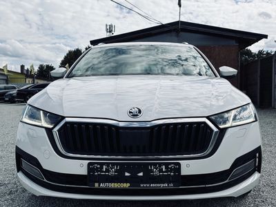 Škoda Octavia Combi 2.0 TDI SCR Style DSG - fotografia 11