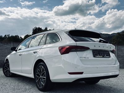 Škoda Octavia Combi 2.0 TDI SCR Style DSG - fotografia 22