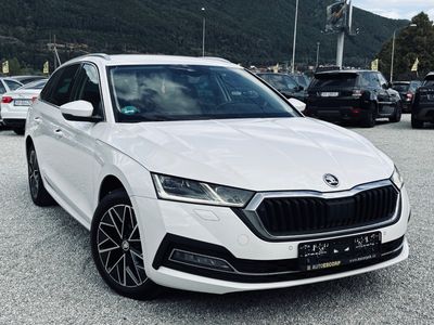 Škoda Octavia Combi 2.0 TDI SCR Style DSG - fotografia 26