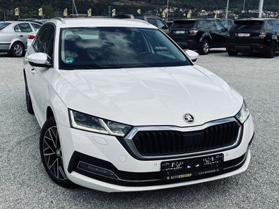 Škoda Octavia Combi 2.0 TDI SCR Style DSG - fotografia 27