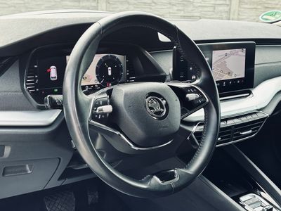 Škoda Octavia Combi 2.0 TDI SCR Style DSG - fotografia 43
