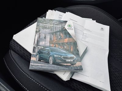 Škoda Octavia Combi 2.0 TDI SCR Style DSG - fotografia 59