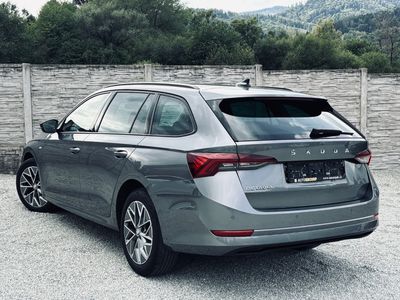 Škoda Octavia Combi 2.0 TDI SCR Style DSG - fotografia 26