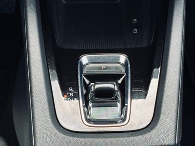 Škoda Octavia Combi 2.0 TDI SCR Style DSG - fotografia 40