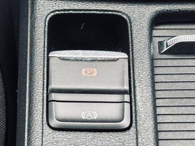 Škoda Octavia Combi 2.0 TDI SCR Style DSG - fotografia 41