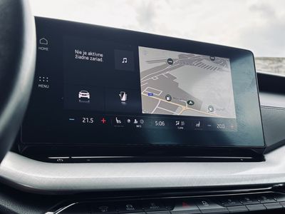 Škoda Octavia Combi 2.0 TDI SCR Style DSG - fotografia 49