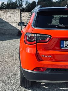Jeep Compass 2.0L MJet 140 4WD Limited - fotografia 21